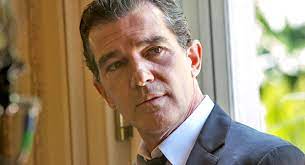You are currently viewing Celebrities birthdays list for August 10, 2021 includes  Antonio Banderas, Kylie Jenner