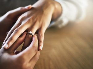 Read more about the article FEWER PEOPLE ARE GETTING MARRIED BUT DIVORCE RATES HAVE RISEN TENFOLD, NEW DATA REVEALS