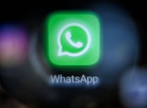 Read more about the article FBI CAN GAIN ‘LIMITED’ ACCESS TO PRIVATE WHATSAPP AND APPLE IMESSAGE CONVERSATIONS, DOCUMENT CLAIMS