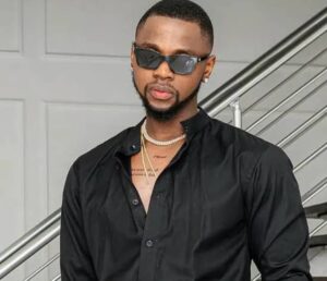 Read more about the article Kizz Daniel recounts his time at a printing press, where he earned N150k.