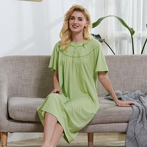 You are currently viewing The Amazon Nightgown Dress: Viral Sensation Worth the Hype?