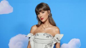 Read more about the article TAYLOR SWIFT CREATES BUZZ WITH NEW TOY STORY 5 SOUNDTRACK
